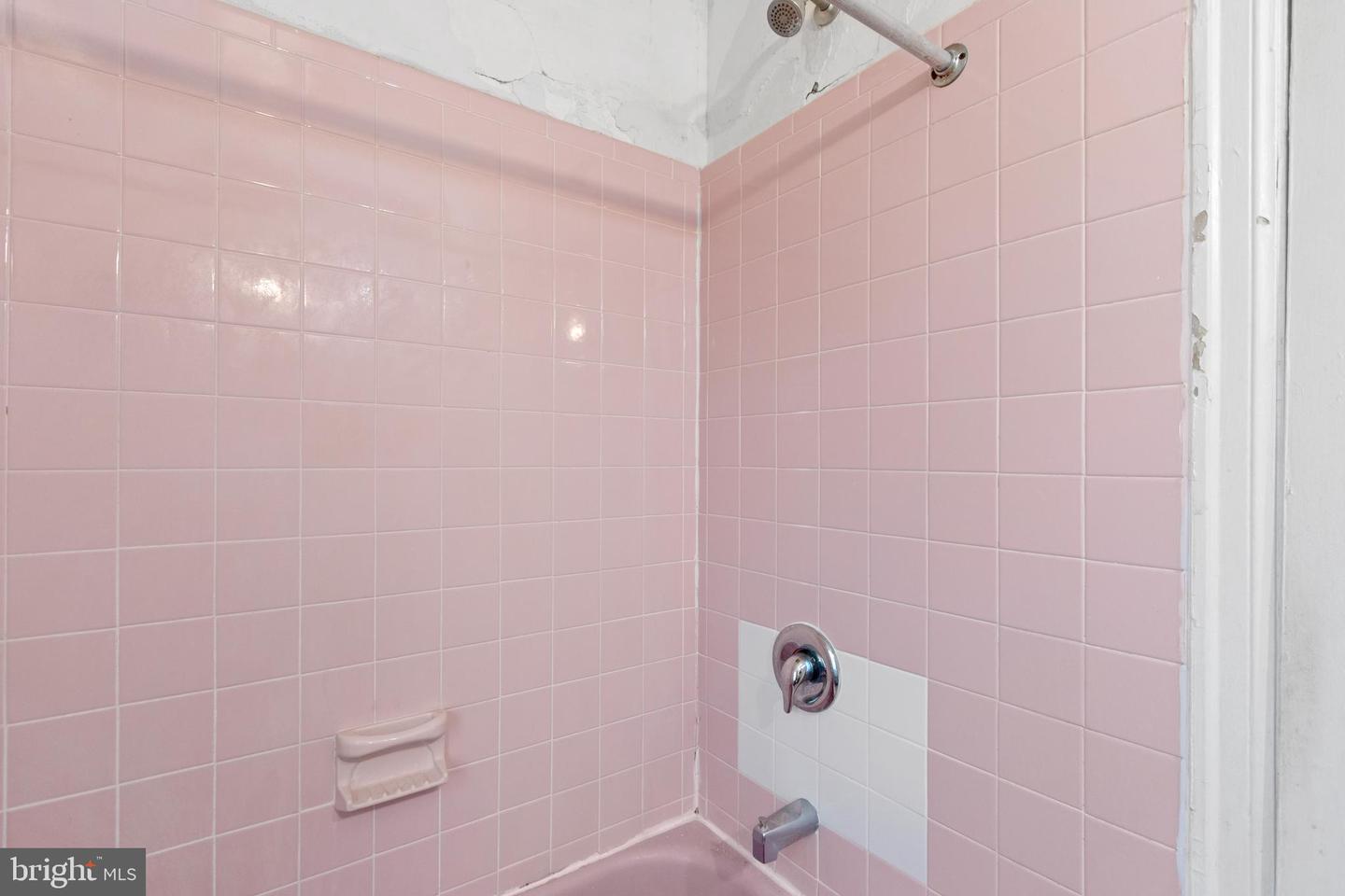 4712 SOUTHERN AVE SE, WASHINGTON, District Of Columbia 20019, 3 Bedrooms Bedrooms, ,1 BathroomBathrooms,Residential,For sale,4712 SOUTHERN AVE SE,DCDC2225226 MLS # DCDC2225226 4712 SOUTHERN AVE SE, WASHINGTON, District Of Columbia 20019, 3 Bedrooms Bedrooms, ,1 BathroomBathrooms,Residential,For sale,4712 SOUTHERN AVE SE,DCDC2225226 MLS # DCDC2225226