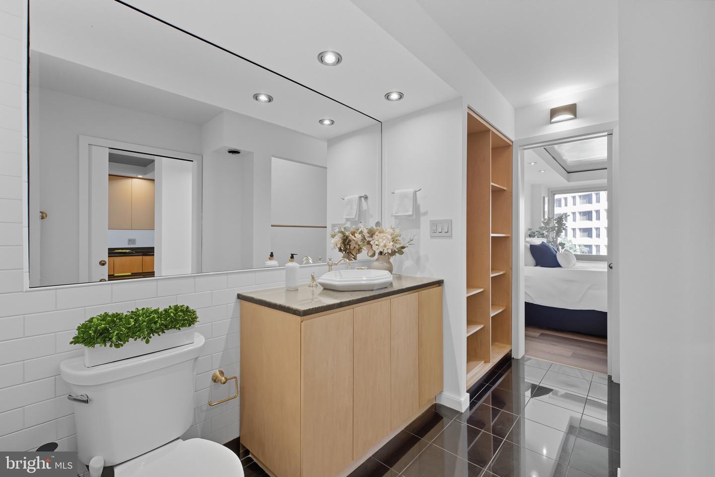 1330 NEW HAMPSHIRE AVE NW #612, WASHINGTON, District Of Columbia 20036, ,1 BathroomBathrooms,Residential,For sale,1330 NEW HAMPSHIRE AVE NW #612,DCDC2225288 MLS # DCDC2225288