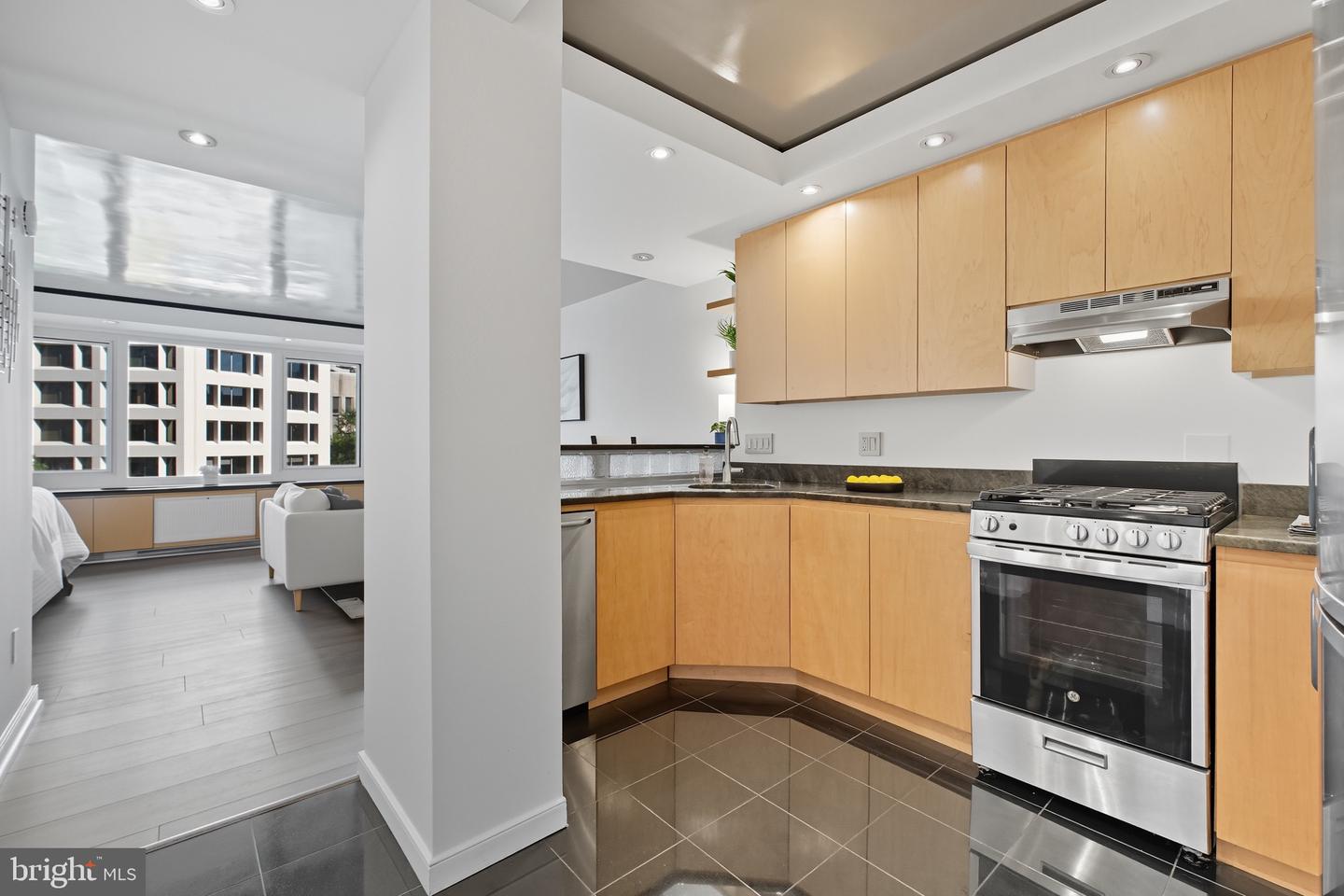 1330 NEW HAMPSHIRE AVE NW #612, WASHINGTON, District Of Columbia 20036, ,1 BathroomBathrooms,Residential,For sale,1330 NEW HAMPSHIRE AVE NW #612,DCDC2225288 MLS # DCDC2225288