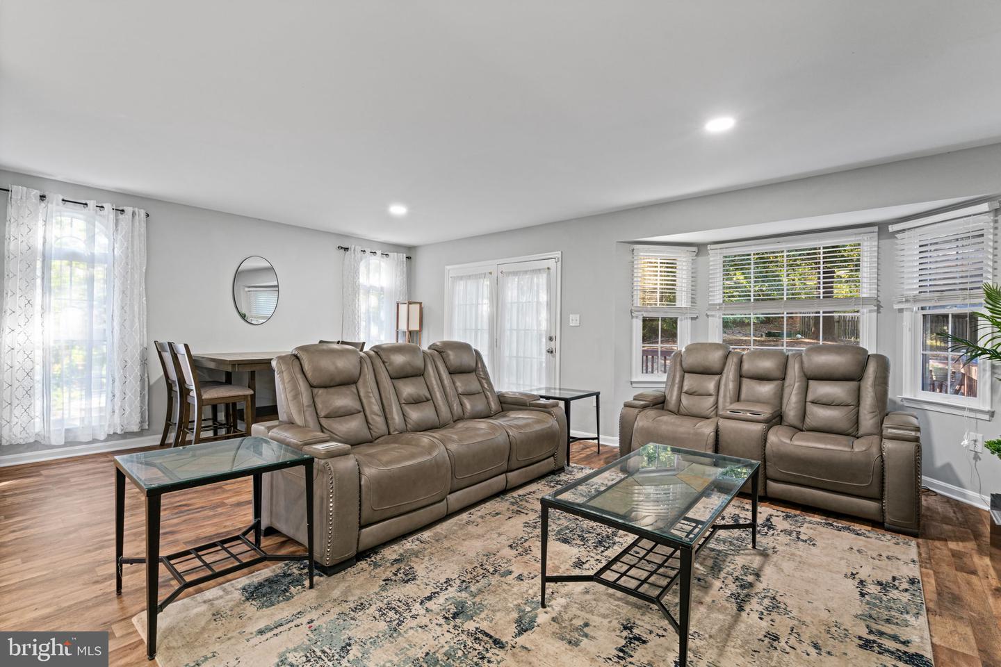 12438 ABBEY KNOLL CT, WOODBRIDGE, Virginia 22192, 4 Bedrooms Bedrooms, ,3 BathroomsBathrooms,Residential,For sale,12438 ABBEY KNOLL CT,VAPW2105394 MLS # VAPW2105394