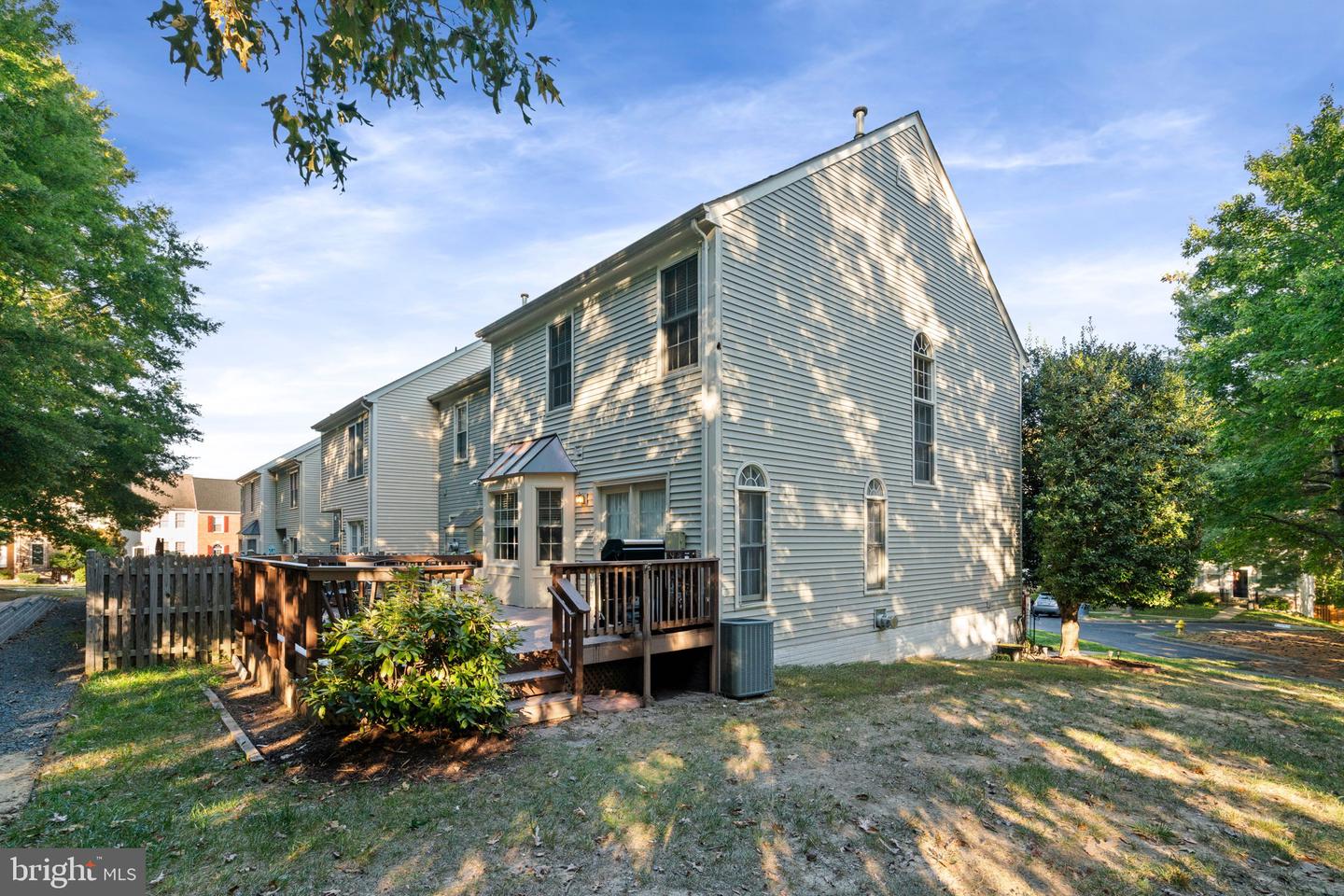 12438 ABBEY KNOLL CT, WOODBRIDGE, Virginia 22192, 4 Bedrooms Bedrooms, ,3 BathroomsBathrooms,Residential,For sale,12438 ABBEY KNOLL CT,VAPW2105394 MLS # VAPW2105394