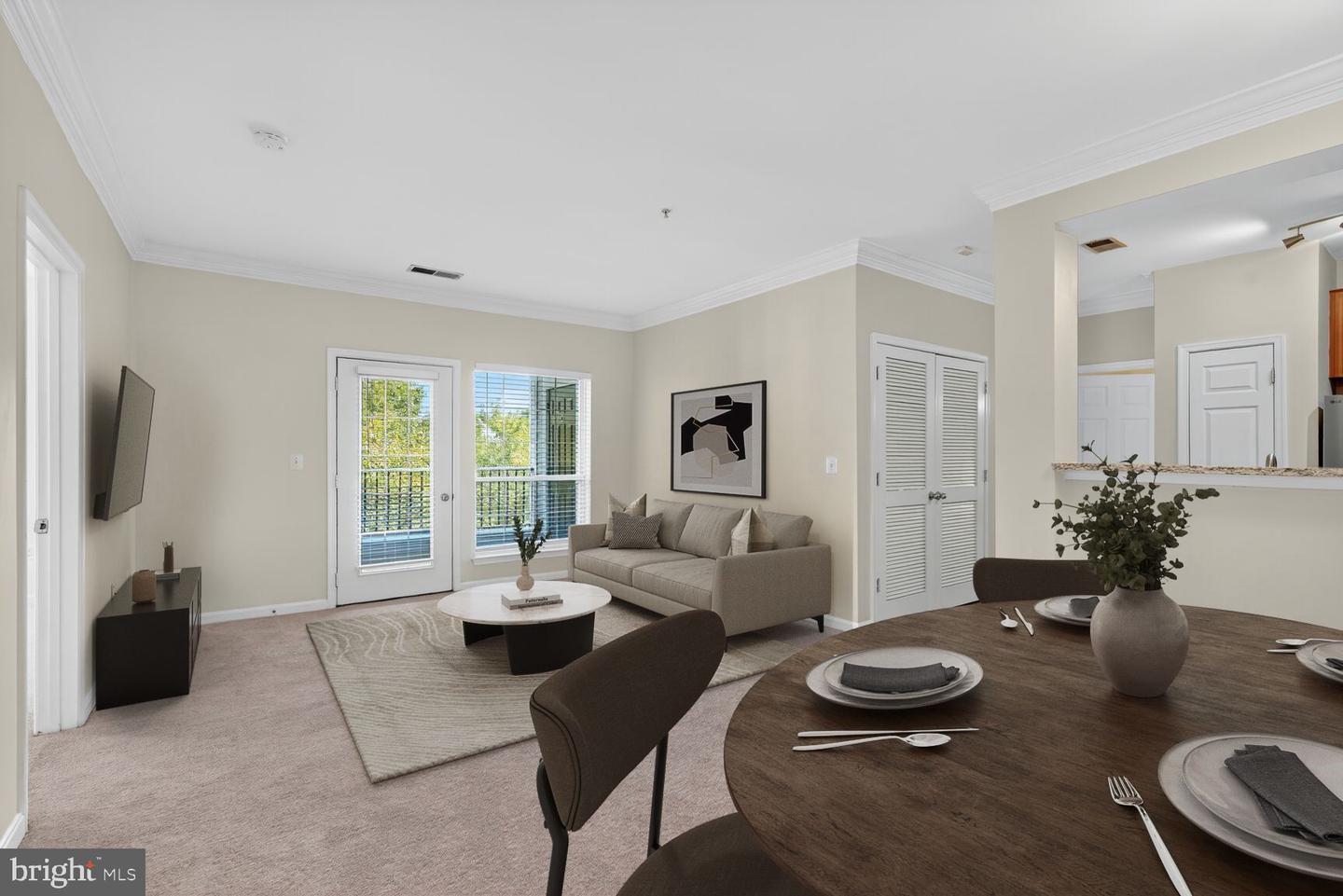 4850 EISENHOWER AVE #201, ALEXANDRIA, Virginia 22304, 2 Bedrooms Bedrooms, ,2 BathroomsBathrooms,Residential,For sale,4850 EISENHOWER AVE #201,VAAX2050530 MLS # VAAX2050530