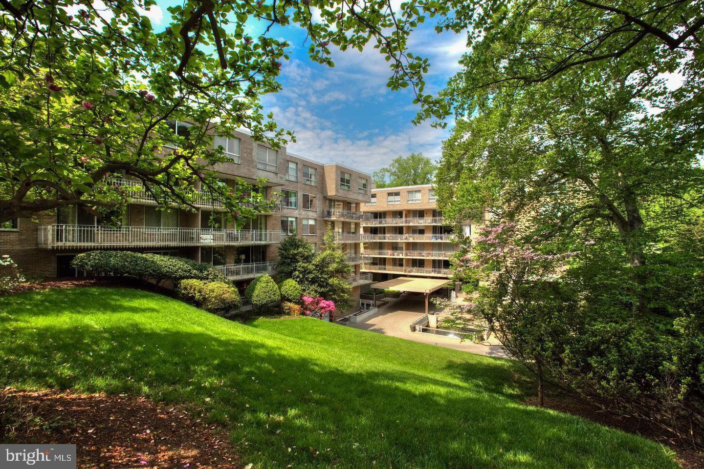 4100 CATHEDRAL AVE NW #615, WASHINGTON, District Of Columbia 20016, 2 Bedrooms Bedrooms, ,2 BathroomsBathrooms,Residential,For sale,4100 CATHEDRAL AVE NW #615,DCDC2225748 MLS # DCDC2225748