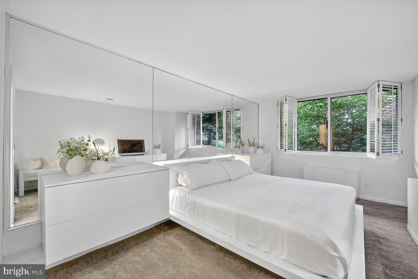 4100 CATHEDRAL AVE NW #615, WASHINGTON, District Of Columbia 20016, 2 Bedrooms Bedrooms, ,2 BathroomsBathrooms,Residential,For sale,4100 CATHEDRAL AVE NW #615,DCDC2225748 MLS # DCDC2225748