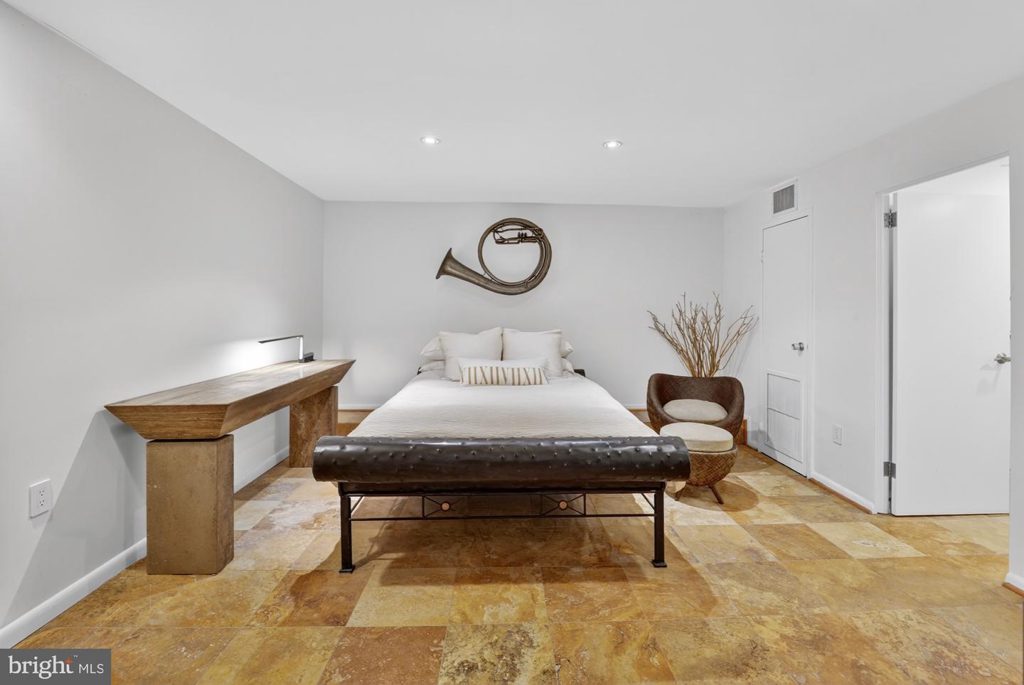 4100 CATHEDRAL AVE NW #615, WASHINGTON, District Of Columbia 20016, 2 Bedrooms Bedrooms, ,2 BathroomsBathrooms,Residential,For sale,4100 CATHEDRAL AVE NW #615,DCDC2225748 MLS # DCDC2225748