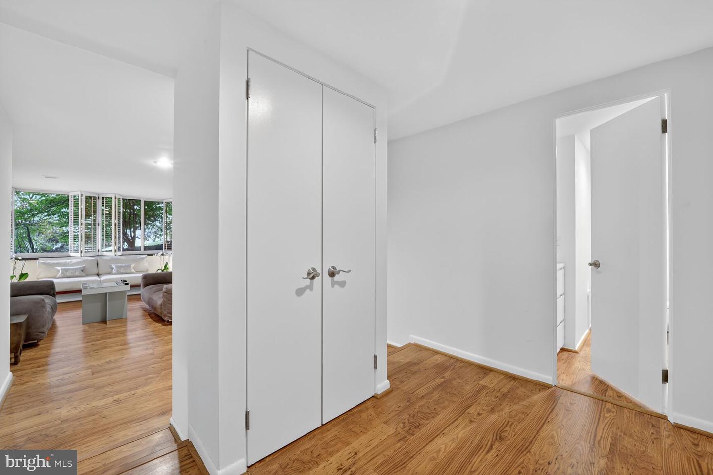 4100 CATHEDRAL AVE NW #615, WASHINGTON, District Of Columbia 20016, 2 Bedrooms Bedrooms, ,2 BathroomsBathrooms,Residential,For sale,4100 CATHEDRAL AVE NW #615,DCDC2225748 MLS # DCDC2225748