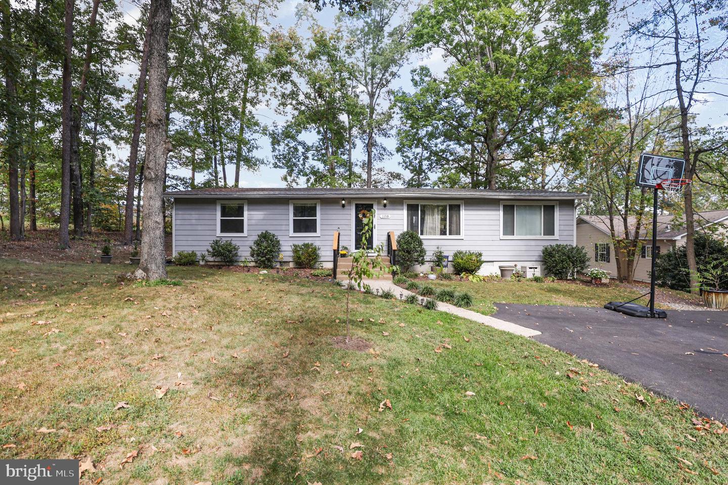 108 YORKTOWN BLVD, LOCUST GROVE, Virginia 22508, 3 Bedrooms Bedrooms, ,2 BathroomsBathrooms,Residential,For sale,108 YORKTOWN BLVD,VAOR2012492 MLS # VAOR2012492