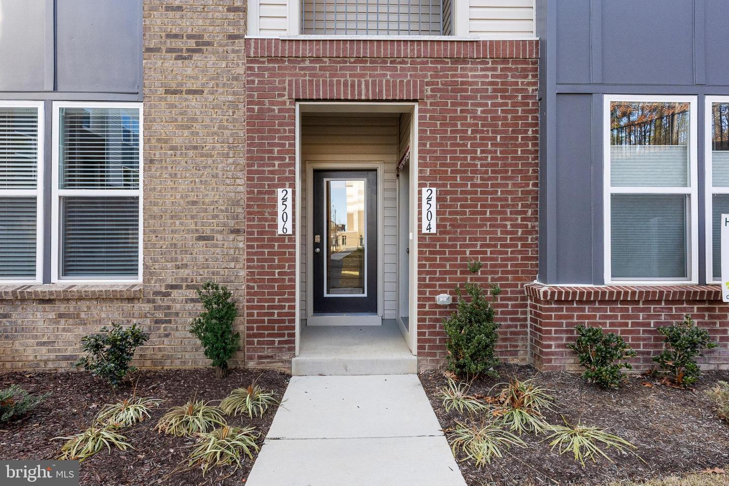 2506 NEABSCO COMMON PL, WOODBRIDGE, Virginia 22191, 3 Bedrooms Bedrooms, ,2 BathroomsBathrooms,Residential,For sale,2506 NEABSCO COMMON PL,VAPW2105556 MLS # VAPW2105556