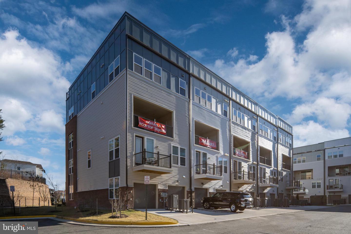 2506 NEABSCO COMMON PL, WOODBRIDGE, Virginia 22191, 3 Bedrooms Bedrooms, ,2 BathroomsBathrooms,Residential,For sale,2506 NEABSCO COMMON PL,VAPW2105556 MLS # VAPW2105556