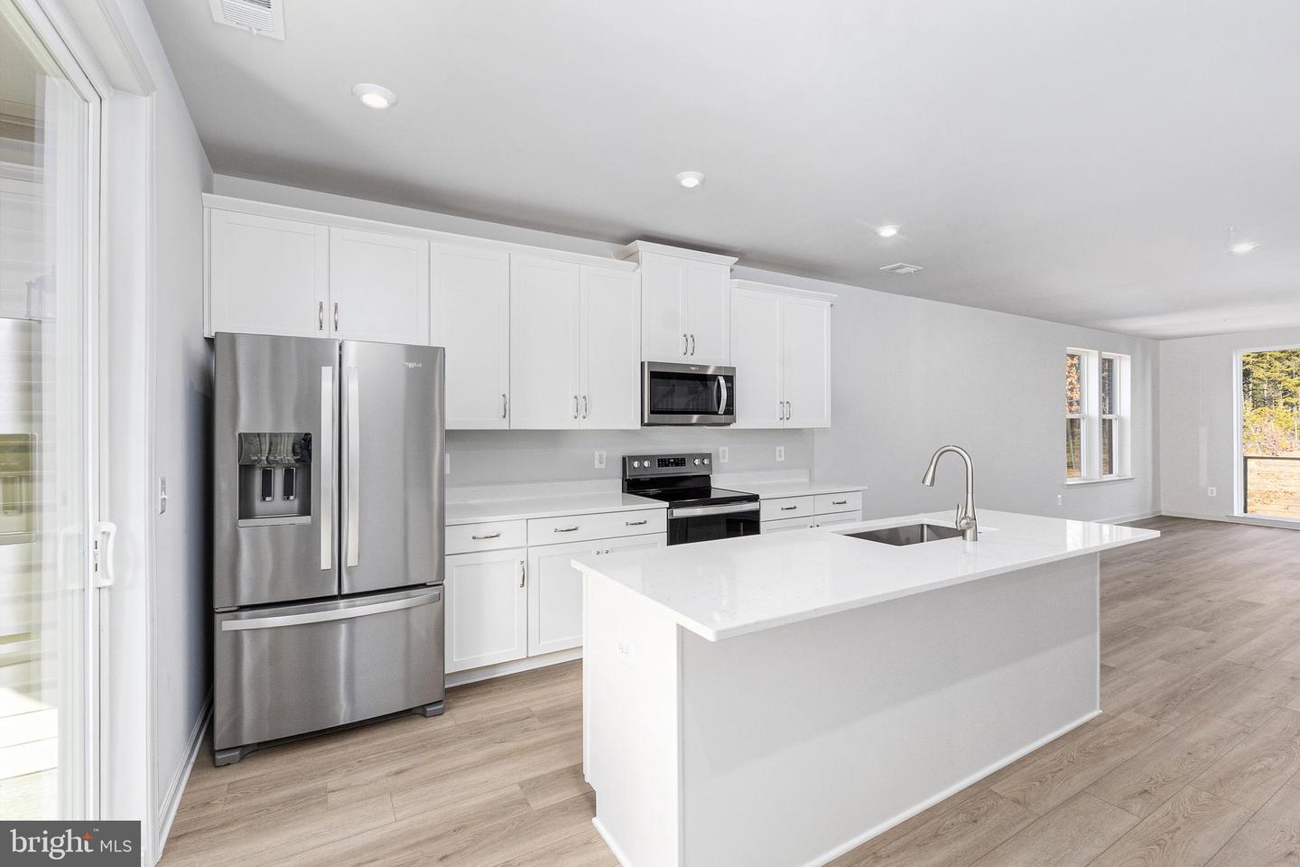 2506 NEABSCO COMMON PL, WOODBRIDGE, Virginia 22191, 3 Bedrooms Bedrooms, ,2 BathroomsBathrooms,Residential,For sale,2506 NEABSCO COMMON PL,VAPW2105556 MLS # VAPW2105556