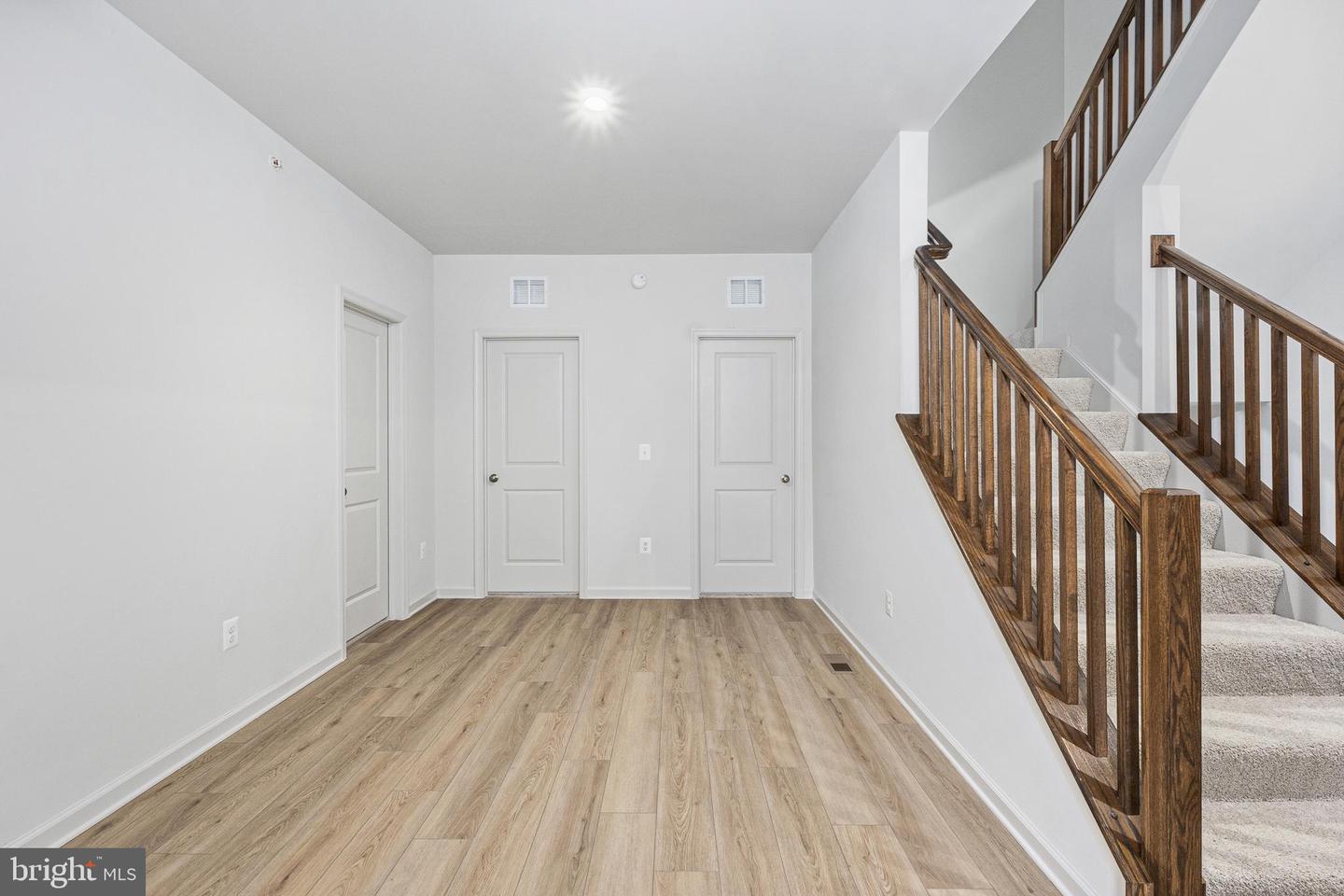 2506 NEABSCO COMMON PL, WOODBRIDGE, Virginia 22191, 3 Bedrooms Bedrooms, ,2 BathroomsBathrooms,Residential,For sale,2506 NEABSCO COMMON PL,VAPW2105556 MLS # VAPW2105556