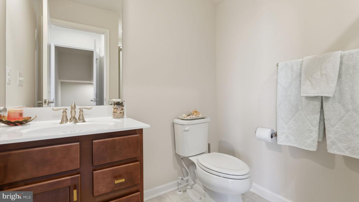 2190 HEMLOCK BAY RD, DUMFRIES, Virginia 22026, 4 Bedrooms Bedrooms, ,3 BathroomsBathrooms,Residential,For sale,2190 HEMLOCK BAY RD,VAPW2105562 MLS # VAPW2105562