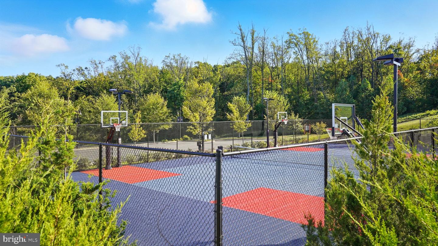 2190 HEMLOCK BAY RD, DUMFRIES, Virginia 22026, 4 Bedrooms Bedrooms, ,3 BathroomsBathrooms,Residential,For sale,2190 HEMLOCK BAY RD,VAPW2105562 MLS # VAPW2105562