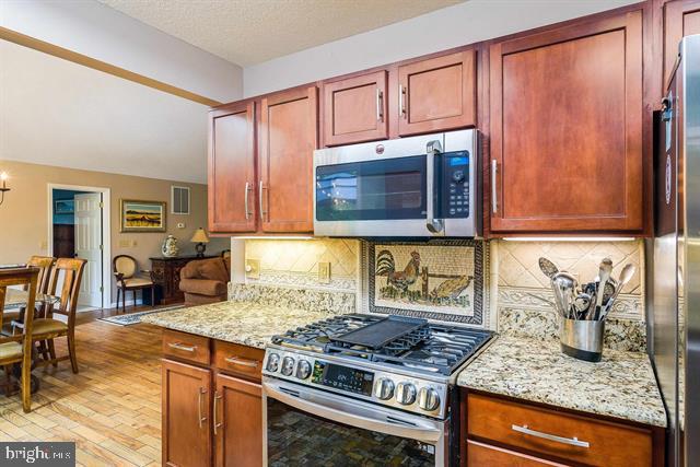 258 TURKEY DR, MCGAHEYSVILLE, Virginia 22840, 6 Bedrooms Bedrooms, ,4 BathroomsBathrooms,Residential,For sale,258 TURKEY DR,VARO2002638 MLS # VARO2002638