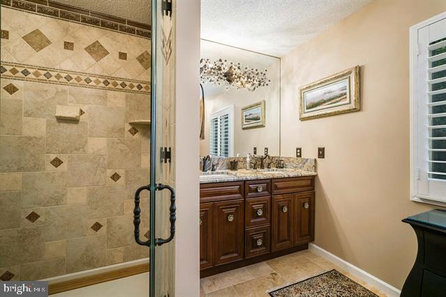 258 TURKEY DR, MCGAHEYSVILLE, Virginia 22840, 6 Bedrooms Bedrooms, ,4 BathroomsBathrooms,Residential,For sale,258 TURKEY DR,VARO2002638 MLS # VARO2002638
