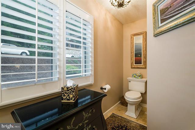 258 TURKEY DR, MCGAHEYSVILLE, Virginia 22840, 6 Bedrooms Bedrooms, ,4 BathroomsBathrooms,Residential,For sale,258 TURKEY DR,VARO2002638 MLS # VARO2002638