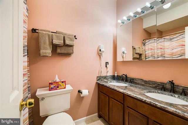 258 TURKEY DR, MCGAHEYSVILLE, Virginia 22840, 6 Bedrooms Bedrooms, ,4 BathroomsBathrooms,Residential,For sale,258 TURKEY DR,VARO2002638 MLS # VARO2002638