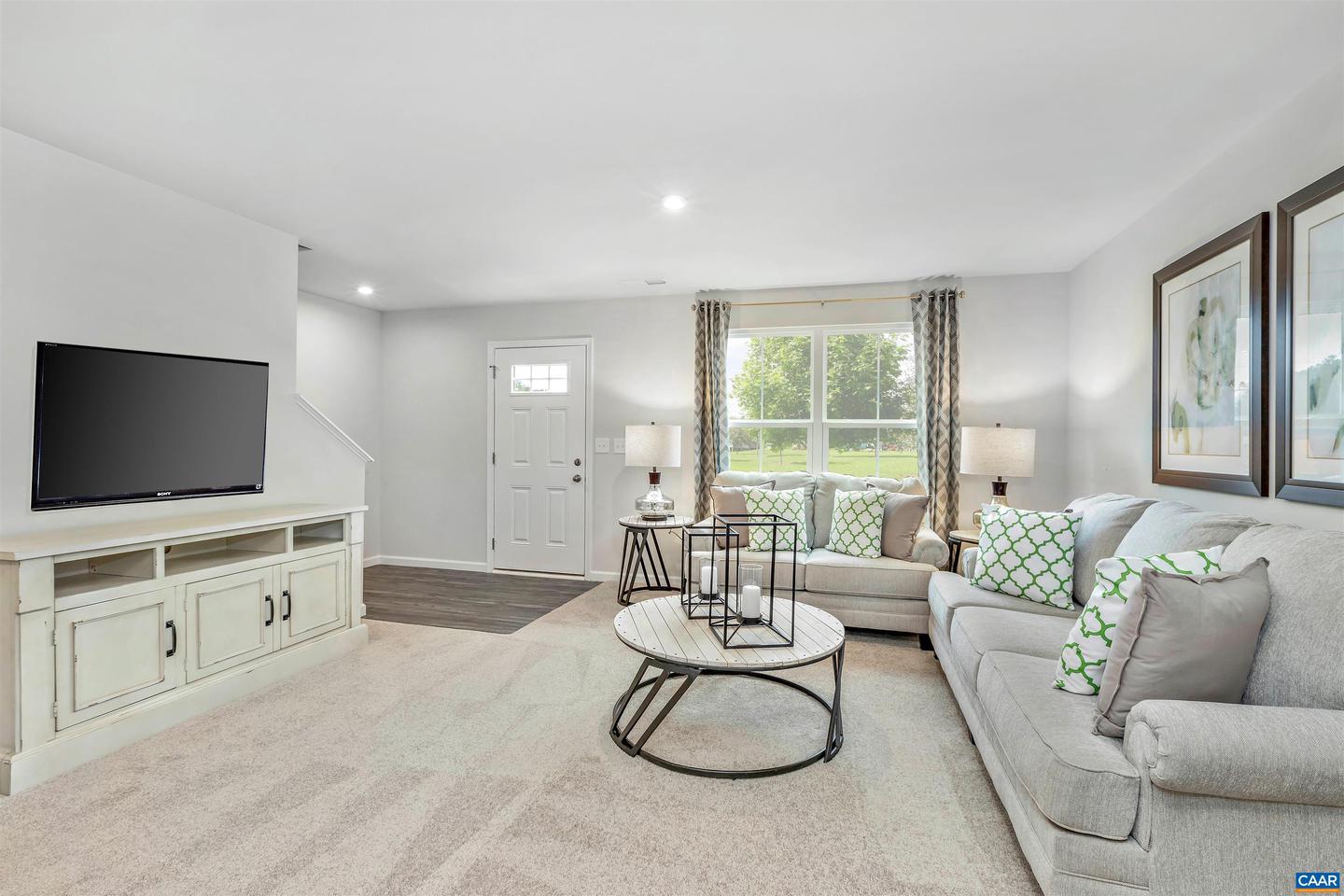 26 EVERGLADES RD, BARBOURSVILLE, Virginia 22923, 3 Bedrooms Bedrooms, ,2 BathroomsBathrooms,Residential,For sale,26 EVERGLADES RD,669779 MLS # 669779