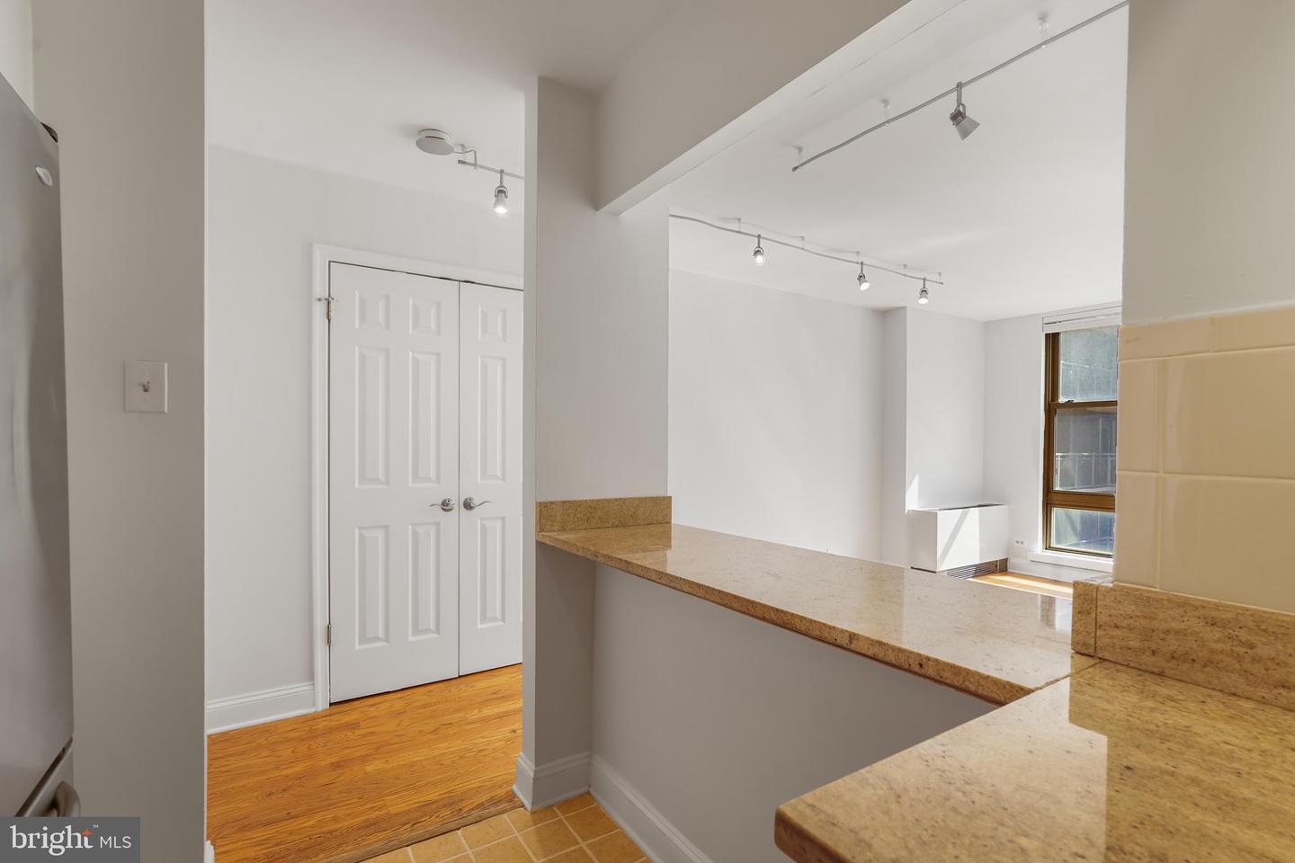 1260 21ST ST NW #306, WASHINGTON, District Of Columbia 20036, 1 Bedroom Bedrooms, ,1 BathroomBathrooms,Residential,For sale,1260 21ST ST NW #306,DCDC2226032 MLS # DCDC2226032