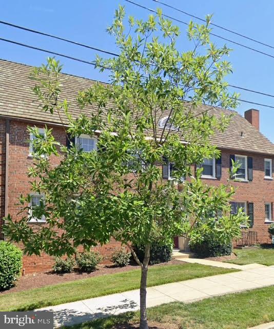 3810 W SE #302, WASHINGTON, District Of Columbia 20020, 2 Bedrooms Bedrooms, 3 Rooms Rooms,1 BathroomBathrooms,Residential,For sale,3810 W SE #302,DCDC2226048 MLS # DCDC2226048