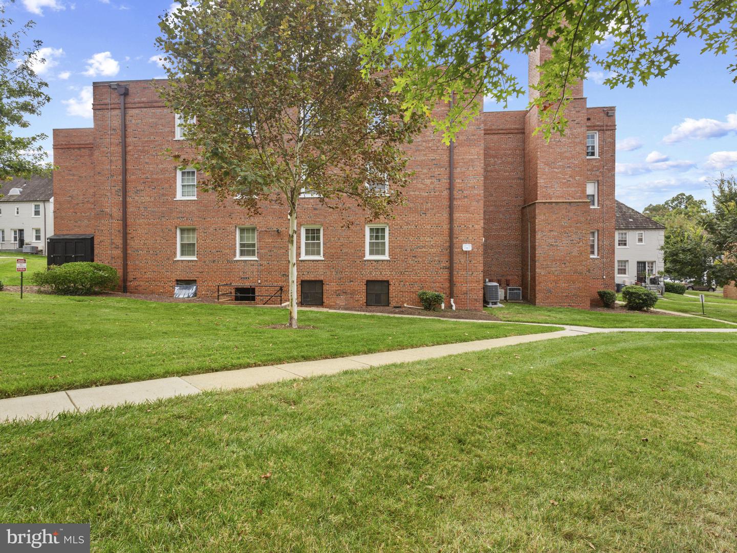 3810 W SE #302, WASHINGTON, District Of Columbia 20020, 2 Bedrooms Bedrooms, 3 Rooms Rooms,1 BathroomBathrooms,Residential,For sale,3810 W SE #302,DCDC2226048 MLS # DCDC2226048 3810 W SE #302, WASHINGTON, District Of Columbia 20020, 2 Bedrooms Bedrooms, 3 Rooms Rooms,1 BathroomBathrooms,Residential,For sale,3810 W SE #302,DCDC2226048 MLS # DCDC2226048