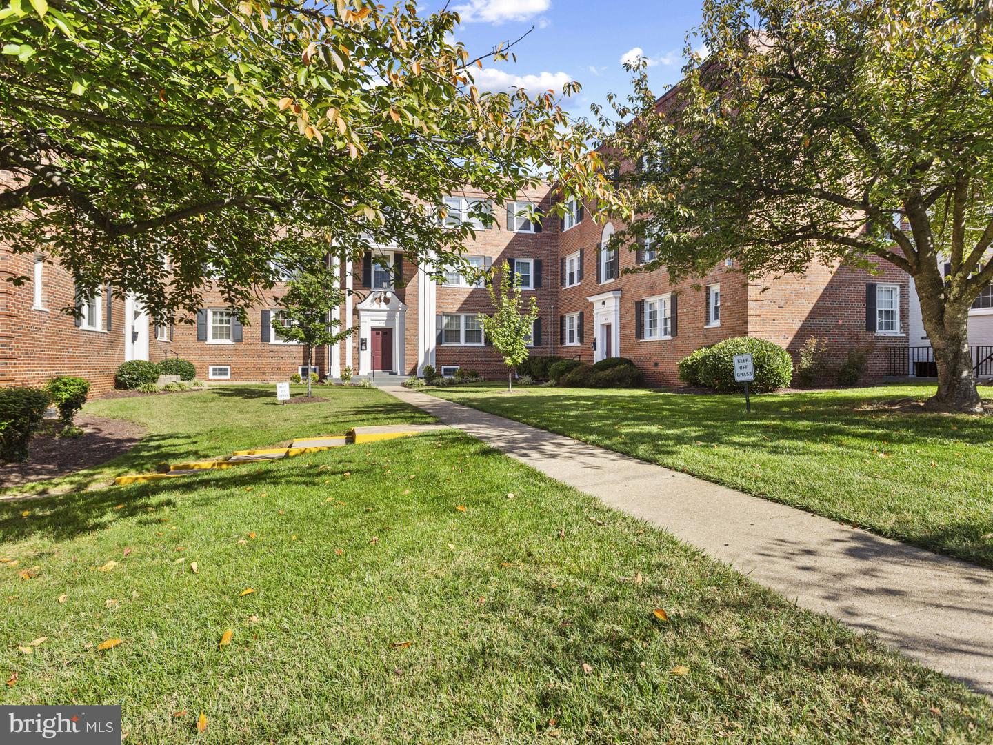 3810 W SE #302, WASHINGTON, District Of Columbia 20020, 2 Bedrooms Bedrooms, 3 Rooms Rooms,1 BathroomBathrooms,Residential,For sale,3810 W SE #302,DCDC2226048 MLS # DCDC2226048 3810 W SE #302, WASHINGTON, District Of Columbia 20020, 2 Bedrooms Bedrooms, 3 Rooms Rooms,1 BathroomBathrooms,Residential,For sale,3810 W SE #302,DCDC2226048 MLS # DCDC2226048