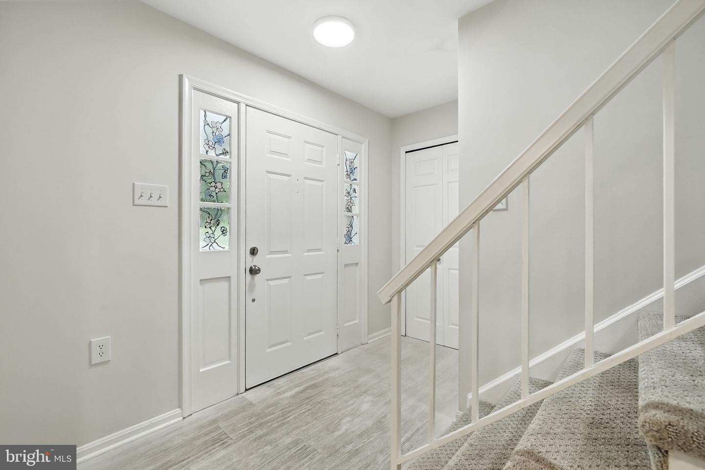 12871 VALLEYWOOD DR, WOODBRIDGE, Virginia 22192, 4 Bedrooms Bedrooms, ,3 BathroomsBathrooms,Residential,For sale,12871 VALLEYWOOD DR,VAPW2105602 MLS # VAPW2105602