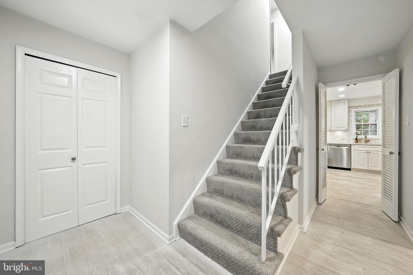 12871 VALLEYWOOD DR, WOODBRIDGE, Virginia 22192, 4 Bedrooms Bedrooms, ,3 BathroomsBathrooms,Residential,For sale,12871 VALLEYWOOD DR,VAPW2105602 MLS # VAPW2105602