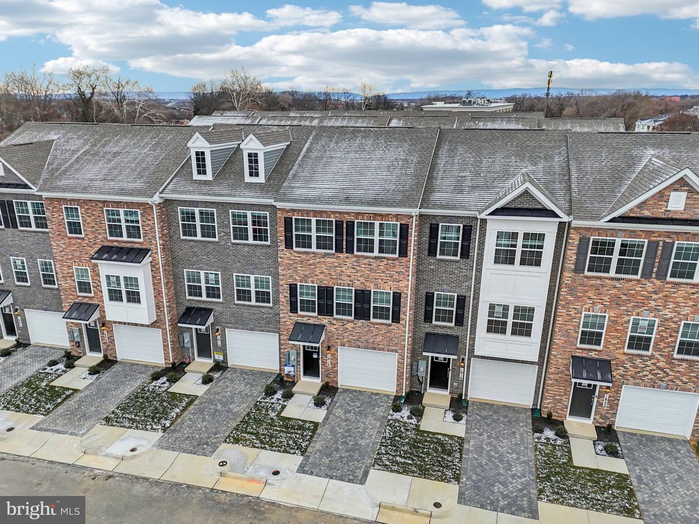 1818 BLYTHE WAY, WINCHESTER, Virginia 22601, 4 Bedrooms Bedrooms, ,3 BathroomsBathrooms,Residential,For sale,1818 BLYTHE WAY,VAWI2009210 MLS # VAWI2009210