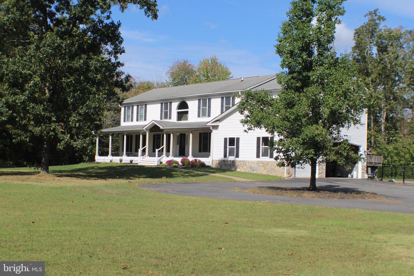 11520 FRANKLIN WOODS CT, NOKESVILLE, Virginia 20181, 5 Bedrooms Bedrooms, ,3 BathroomsBathrooms,Residential,For sale,11520 FRANKLIN WOODS CT,VAPW2105618 MLS # VAPW2105618
