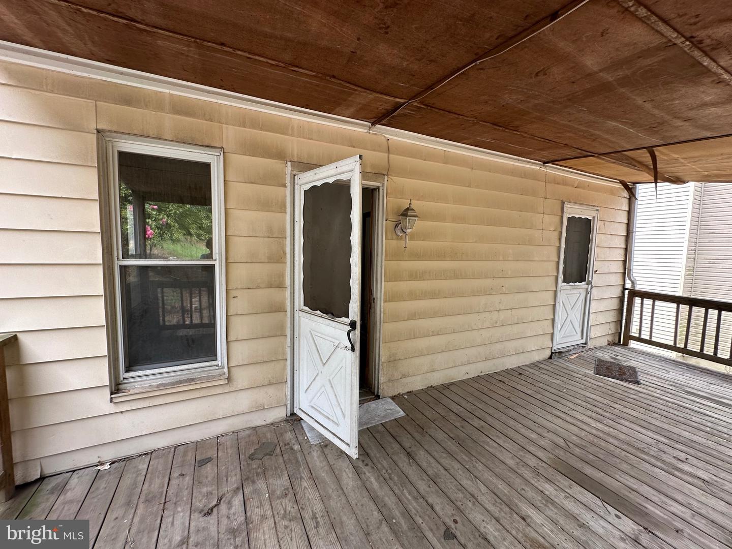 2628 MYRTLE AVE NE, WASHINGTON, District Of Columbia 20018, 3 Bedrooms Bedrooms, ,1 BathroomBathrooms,Residential,For sale,2628 MYRTLE AVE NE,DCDC2226080 MLS # DCDC2226080