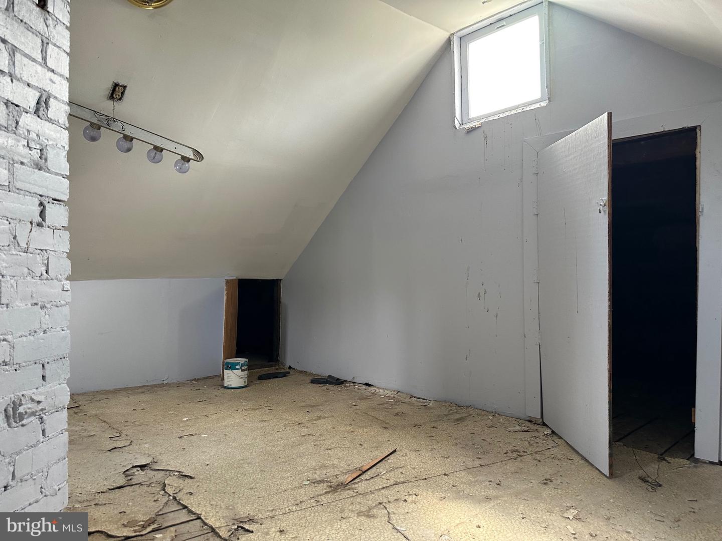 2628 MYRTLE AVE NE, WASHINGTON, District Of Columbia 20018, 3 Bedrooms Bedrooms, ,1 BathroomBathrooms,Residential,For sale,2628 MYRTLE AVE NE,DCDC2226080 MLS # DCDC2226080