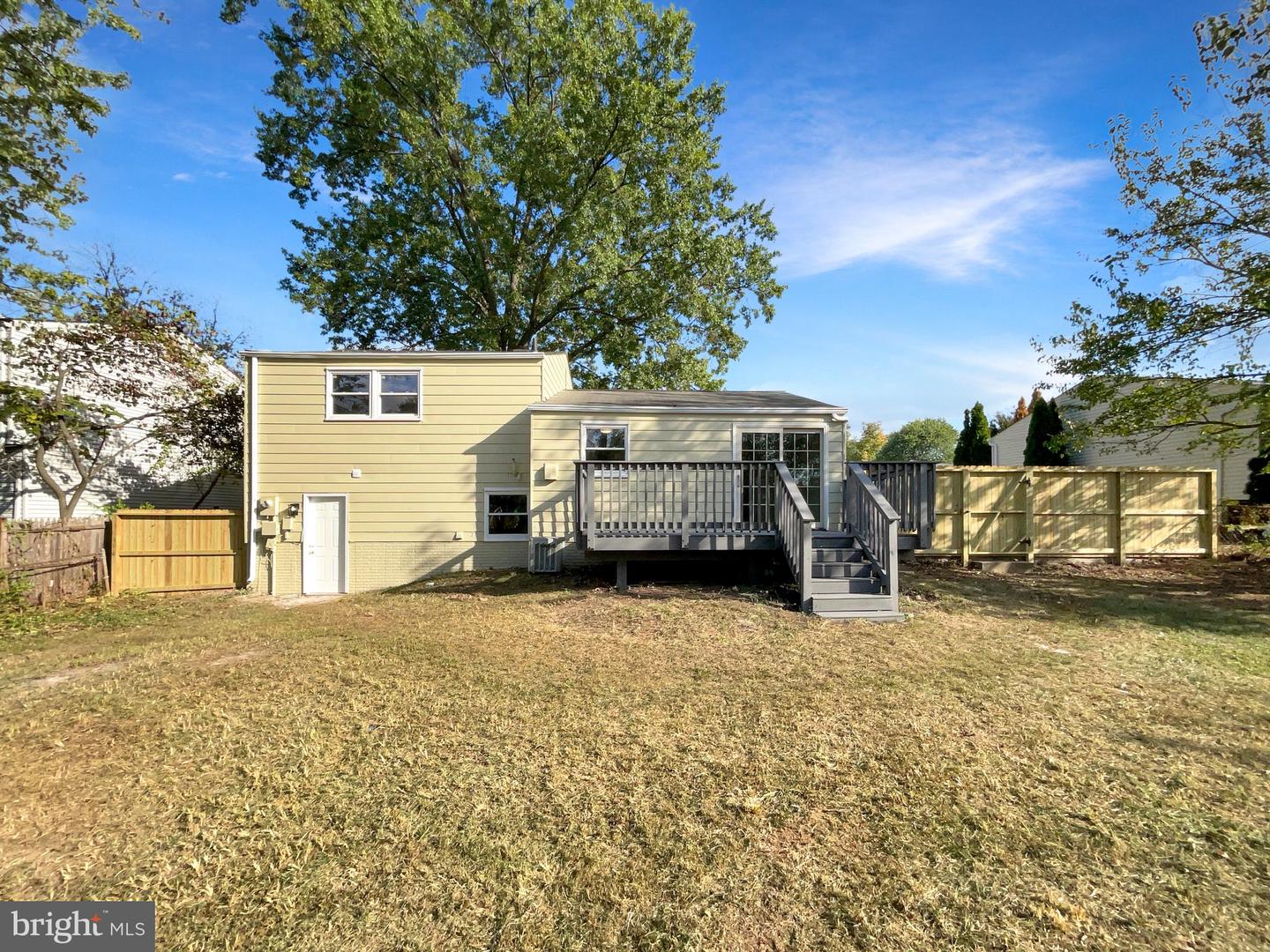 113 N HARRISON RD, STERLING, Virginia 20164, 3 Bedrooms Bedrooms, ,2 BathroomsBathrooms,Residential,For sale,113 N HARRISON RD,VALO2108472 MLS # VALO2108472