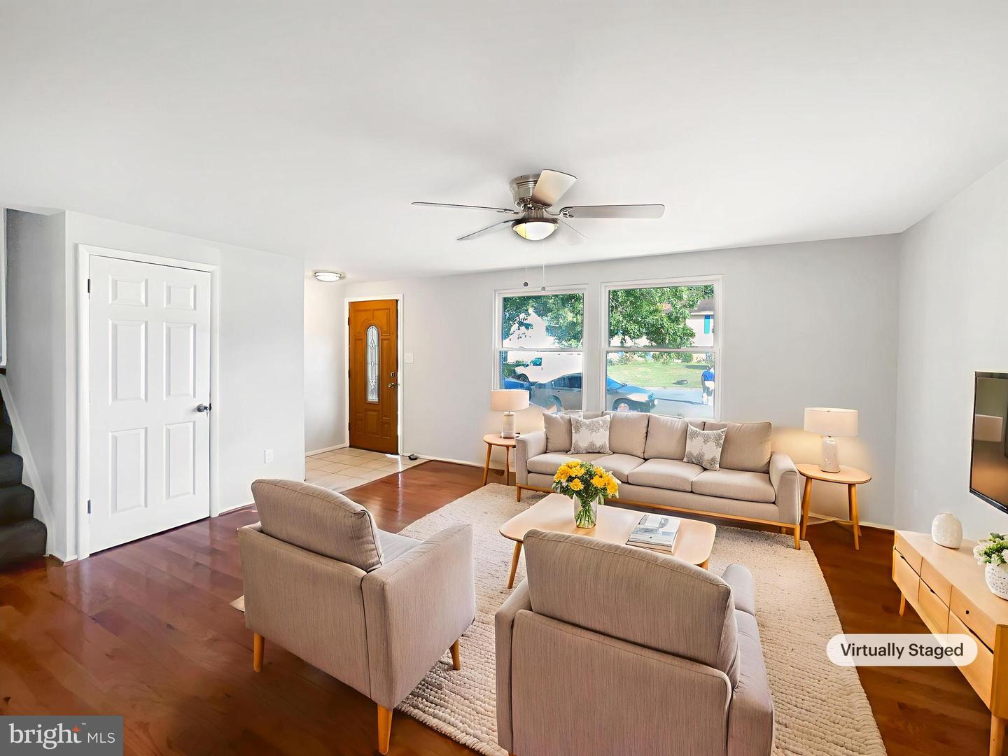 113 N HARRISON RD, STERLING, Virginia 20164, 3 Bedrooms Bedrooms, ,2 BathroomsBathrooms,Residential,For sale,113 N HARRISON RD,VALO2108472 MLS # VALO2108472