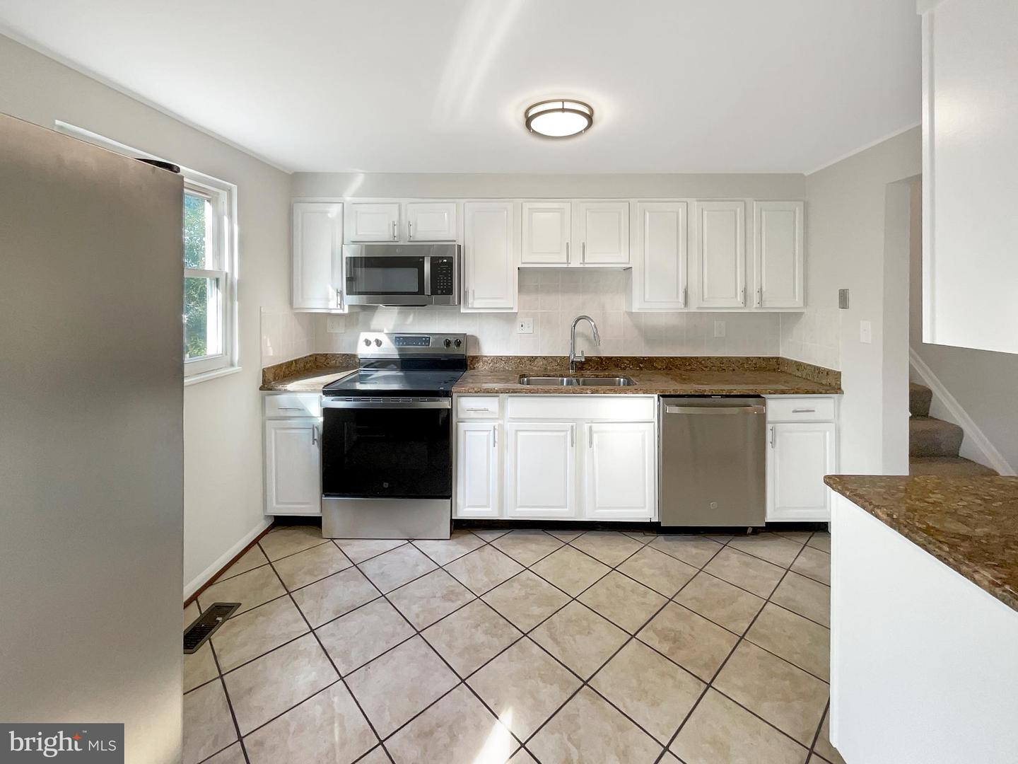 113 N HARRISON RD, STERLING, Virginia 20164, 3 Bedrooms Bedrooms, ,2 BathroomsBathrooms,Residential,For sale,113 N HARRISON RD,VALO2108472 MLS # VALO2108472