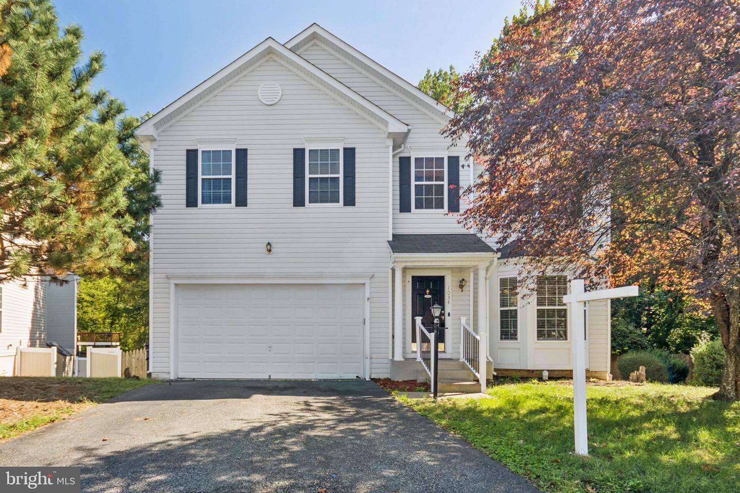 1034 BAKERSFIELD LN, FREDERICKSBURG, Virginia 22401, 6 Bedrooms Bedrooms, ,3 BathroomsBathrooms,Residential,For sale,1034 BAKERSFIELD LN,VAFB2009088 MLS # VAFB2009088