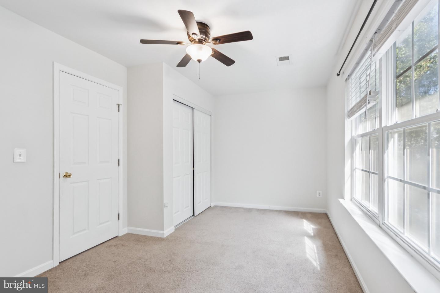 1034 BAKERSFIELD LN, FREDERICKSBURG, Virginia 22401, 6 Bedrooms Bedrooms, ,3 BathroomsBathrooms,Residential,For sale,1034 BAKERSFIELD LN,VAFB2009088 MLS # VAFB2009088