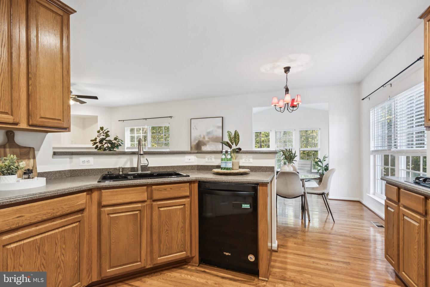 1034 BAKERSFIELD LN, FREDERICKSBURG, Virginia 22401, 6 Bedrooms Bedrooms, ,3 BathroomsBathrooms,Residential,For sale,1034 BAKERSFIELD LN,VAFB2009088 MLS # VAFB2009088