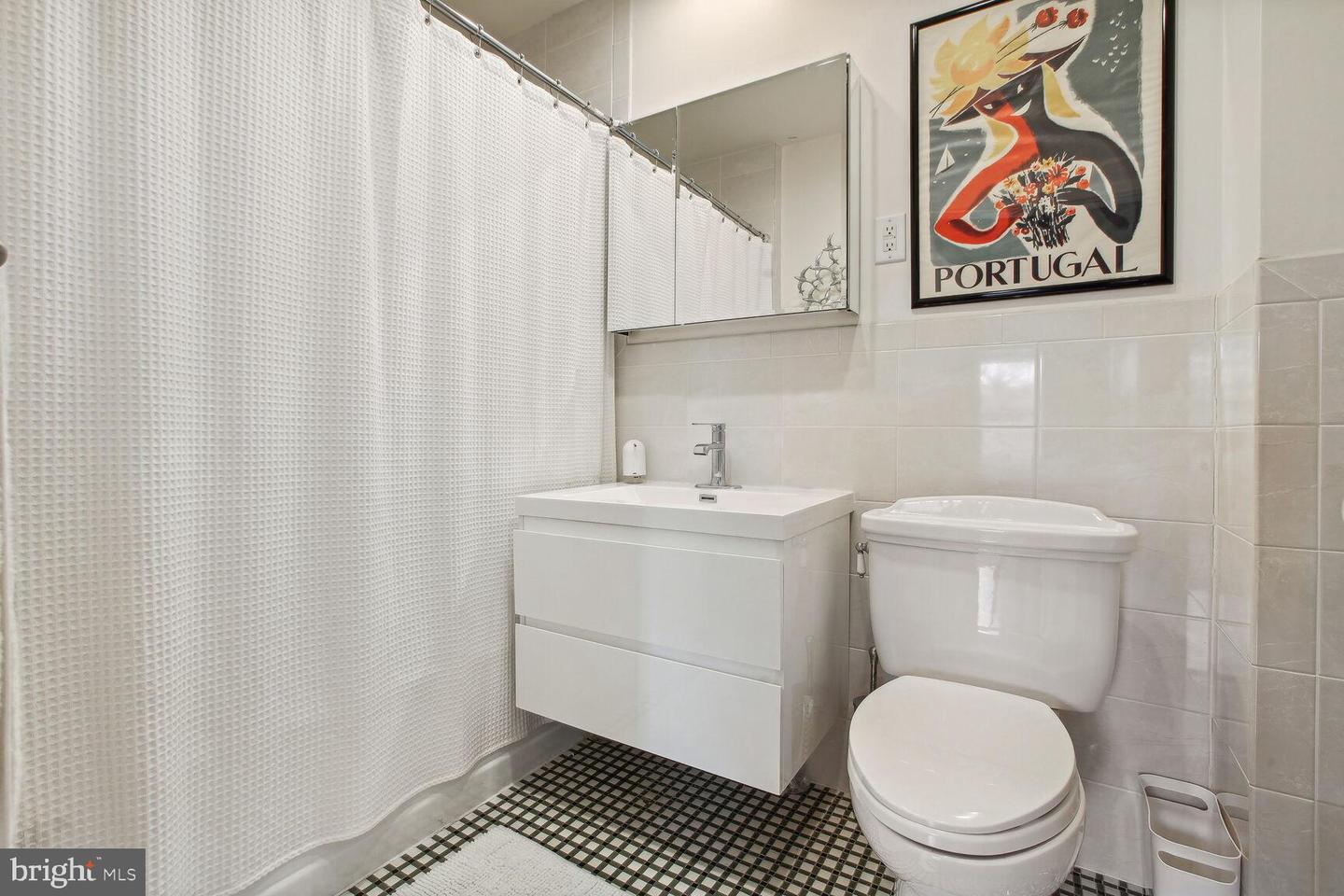 4000 CATHEDRAL AVE NW #248B, WASHINGTON, District Of Columbia 20016, 1 Bedroom Bedrooms, ,1 BathroomBathrooms,Residential,For sale,4000 CATHEDRAL AVE NW #248B,DCDC2226094 MLS # DCDC2226094
