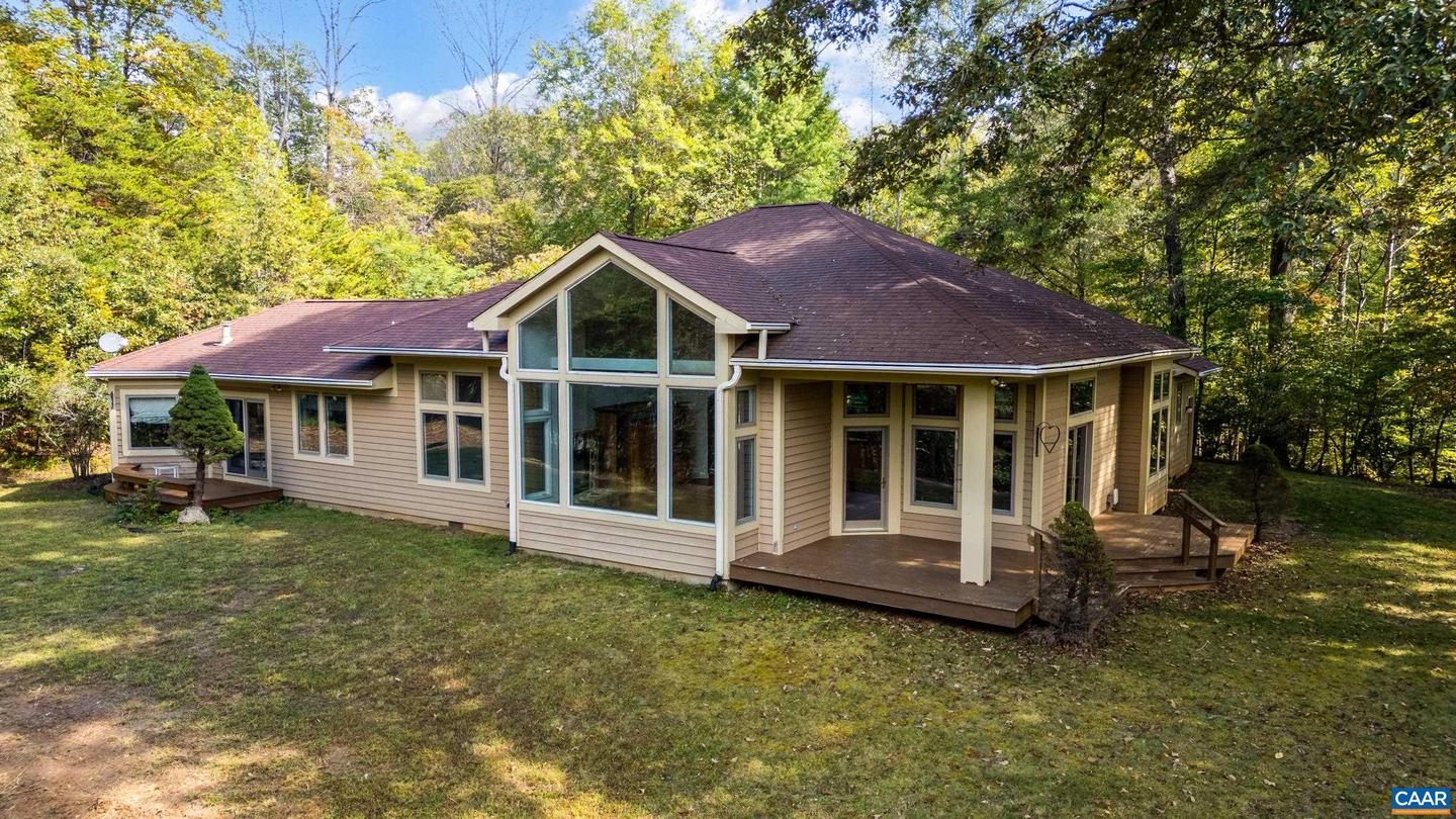 477 GIDSVILLE RD, AMHERST, Virginia 24521, 3 Bedrooms Bedrooms, ,2 BathroomsBathrooms,Residential,For sale,477 GIDSVILLE RD,669797 MLS # 669797