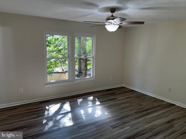 9425 SUDLEY MANOR DR, MANASSAS, Virginia 20109, 4 Bedrooms Bedrooms, ,3 BathroomsBathrooms,Residential,For sale,9425 SUDLEY MANOR DR,VAPW2105636 MLS # VAPW2105636