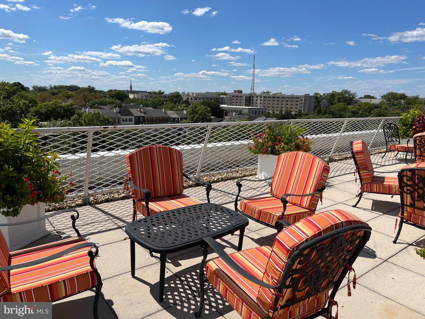 4301 NW MASSACHUSETTS AVE NW #5012, WASHINGTON, District Of Columbia 20016, 2 Bedrooms Bedrooms, ,2 BathroomsBathrooms,Residential,For sale,4301 NW MASSACHUSETTS AVE NW #5012,DCDC2198140 MLS # DCDC2198140
