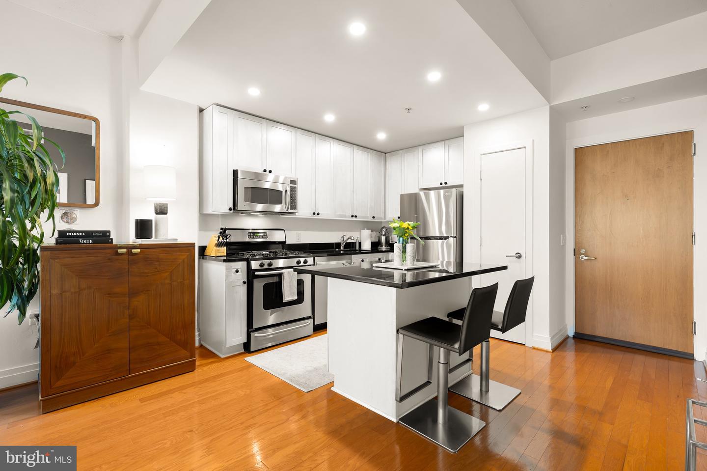 2120 VERMONT AVE NW #501, WASHINGTON, District Of Columbia 20001, 1 Bedroom Bedrooms, ,1 BathroomBathrooms,Residential,For sale,2120 VERMONT AVE NW #501,DCDC2207674 MLS # DCDC2207674