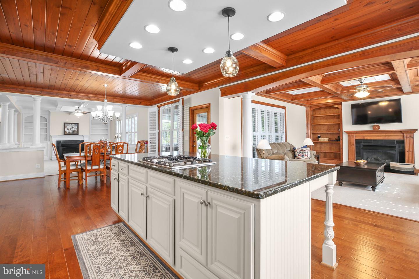 9910 AGNES LN, SPOTSYLVANIA, Virginia 22553, 5 Bedrooms Bedrooms, ,6 BathroomsBathrooms,Residential,For sale,9910 AGNES LN,VASP2034228 MLS # VASP2034228
