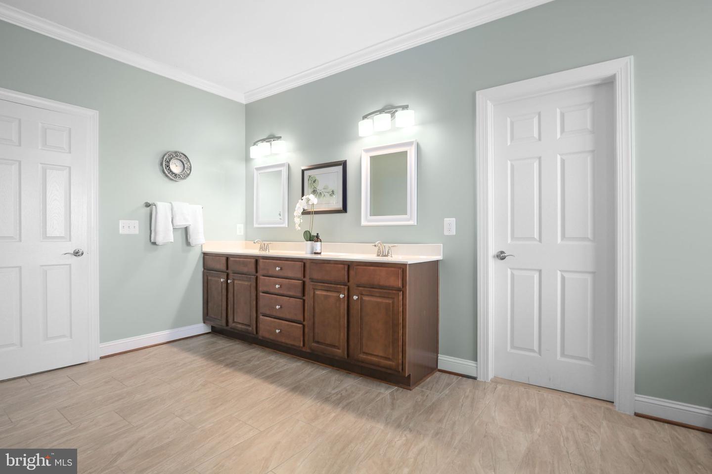 9910 AGNES LN, SPOTSYLVANIA, Virginia 22553, 5 Bedrooms Bedrooms, ,6 BathroomsBathrooms,Residential,For sale,9910 AGNES LN,VASP2034228 MLS # VASP2034228