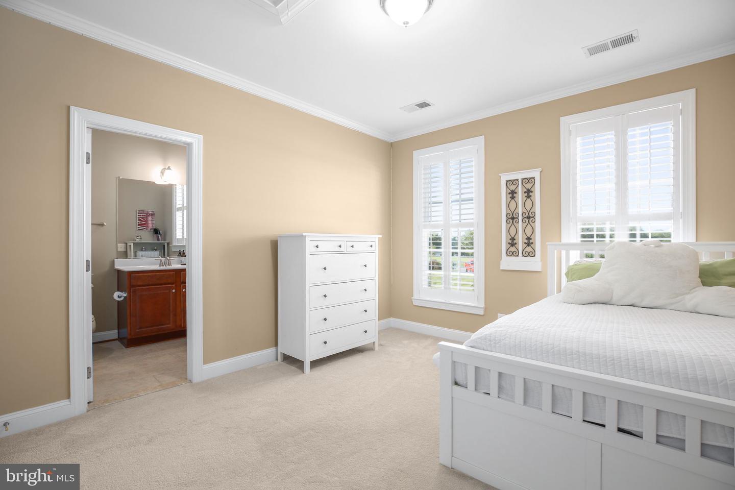 9910 AGNES LN, SPOTSYLVANIA, Virginia 22553, 5 Bedrooms Bedrooms, ,6 BathroomsBathrooms,Residential,For sale,9910 AGNES LN,VASP2034228 MLS # VASP2034228