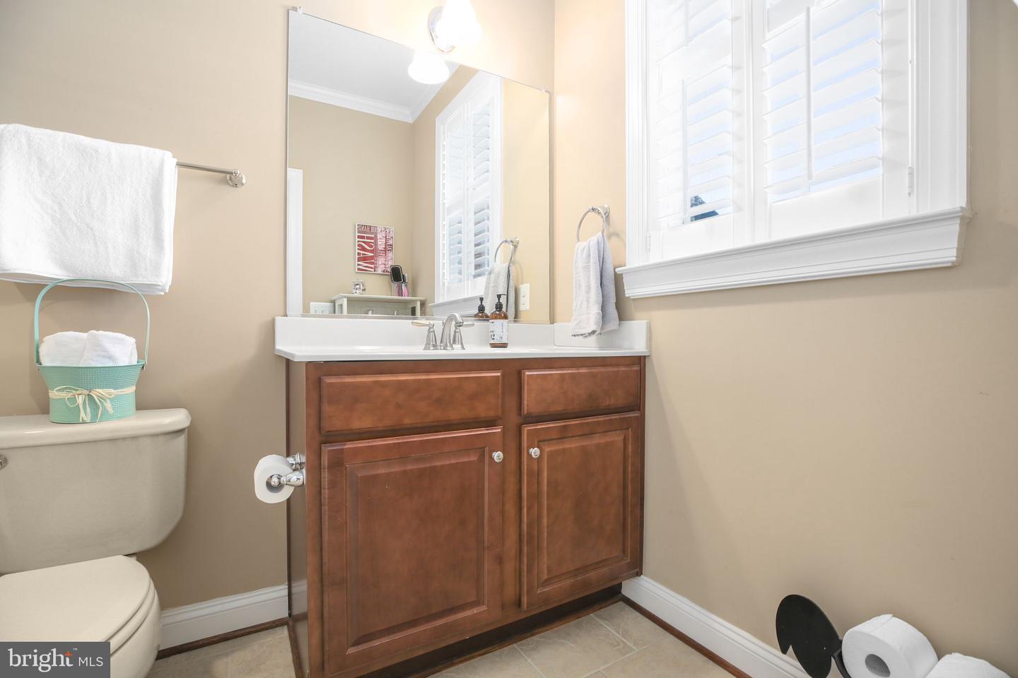 9910 AGNES LN, SPOTSYLVANIA, Virginia 22553, 5 Bedrooms Bedrooms, ,6 BathroomsBathrooms,Residential,For sale,9910 AGNES LN,VASP2034228 MLS # VASP2034228