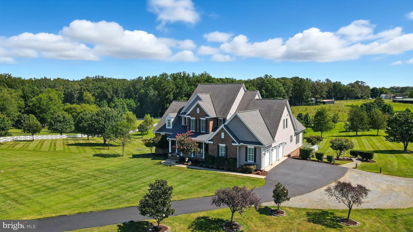 9910 AGNES LN, SPOTSYLVANIA, Virginia 22553, 5 Bedrooms Bedrooms, ,6 BathroomsBathrooms,Residential,For sale,9910 AGNES LN,VASP2034228 MLS # VASP2034228