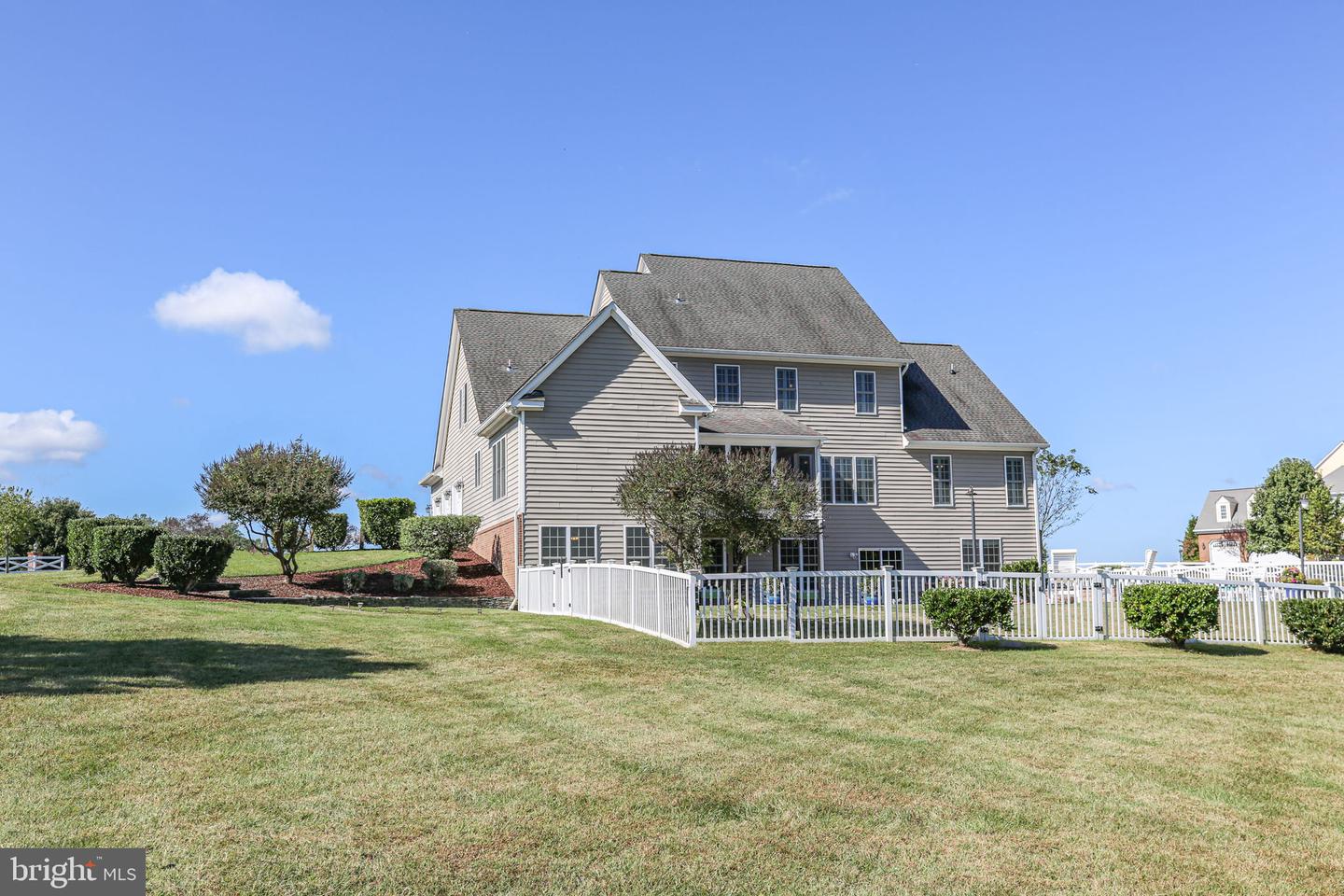 9910 AGNES LN, SPOTSYLVANIA, Virginia 22553, 5 Bedrooms Bedrooms, ,6 BathroomsBathrooms,Residential,For sale,9910 AGNES LN,VASP2034228 MLS # VASP2034228