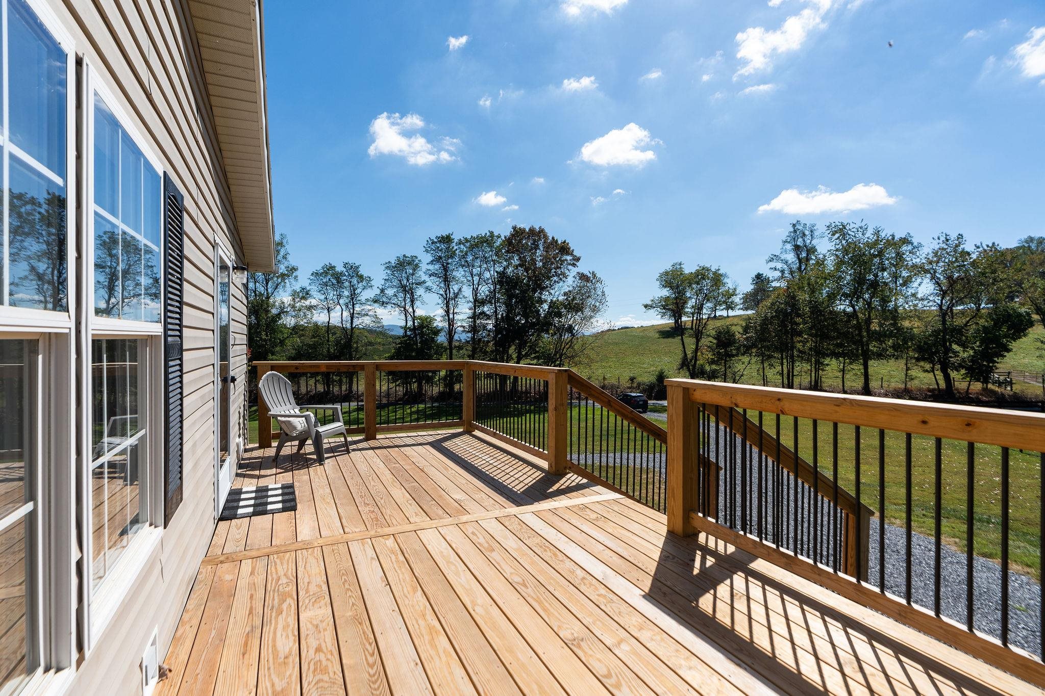 713 NEWPORT RD, STEELES TAVERN, Virginia 24476, 3 Bedrooms Bedrooms, ,2 BathroomsBathrooms,Residential,713 NEWPORT RD,669804 MLS # 669804